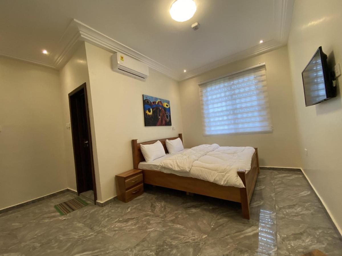 Eagle Vault Hotel Kwabenya Екстериор снимка
