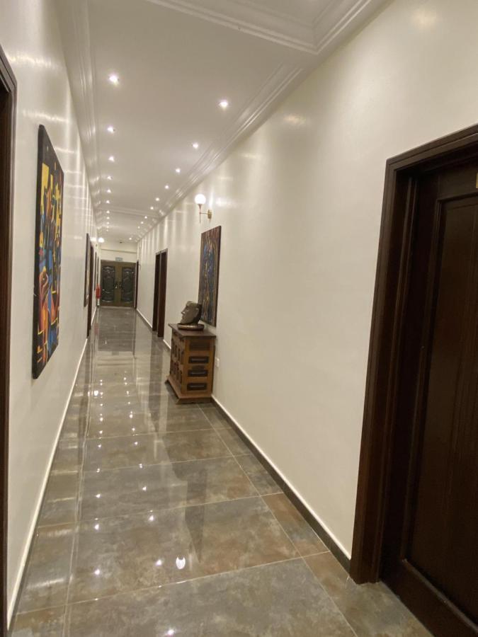 Eagle Vault Hotel Kwabenya Екстериор снимка