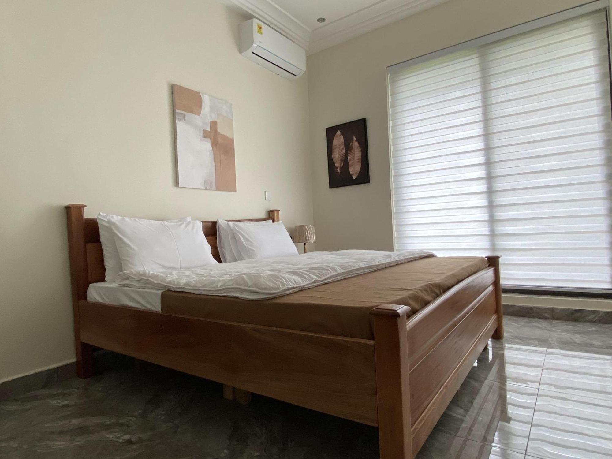 Eagle Vault Hotel Kwabenya Екстериор снимка